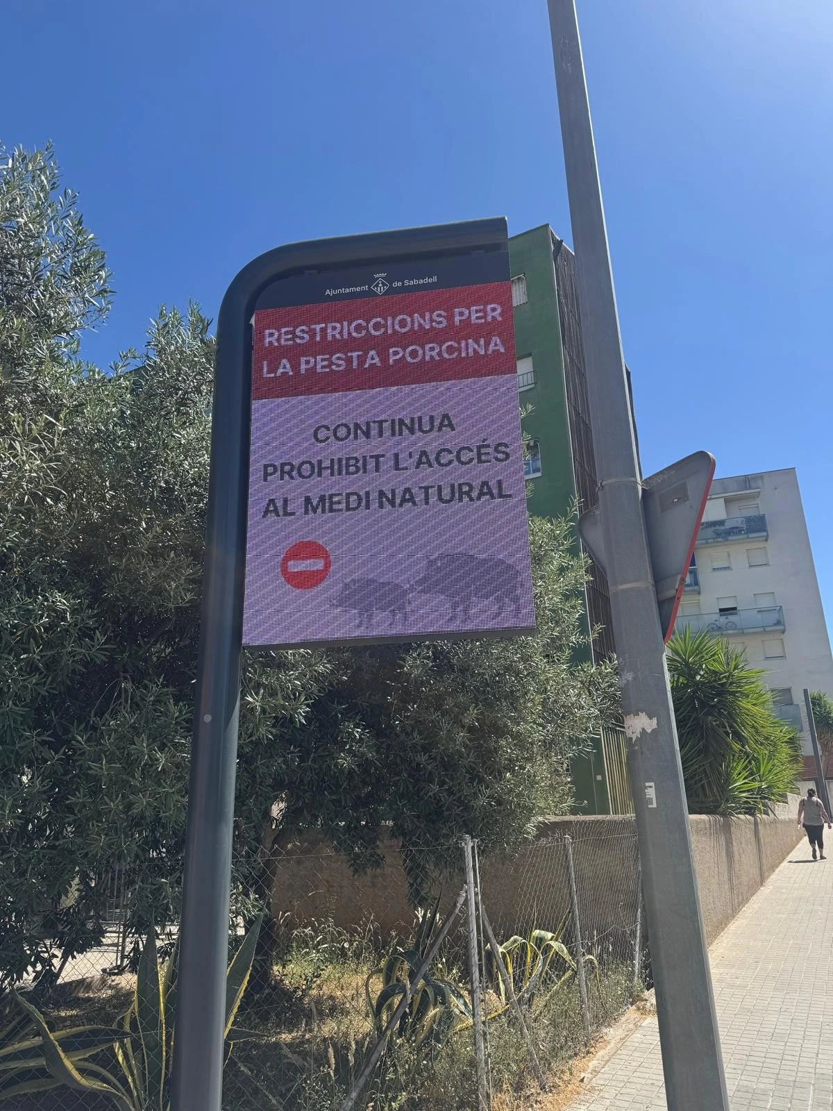 Detalle Cartel Oficial ZBE